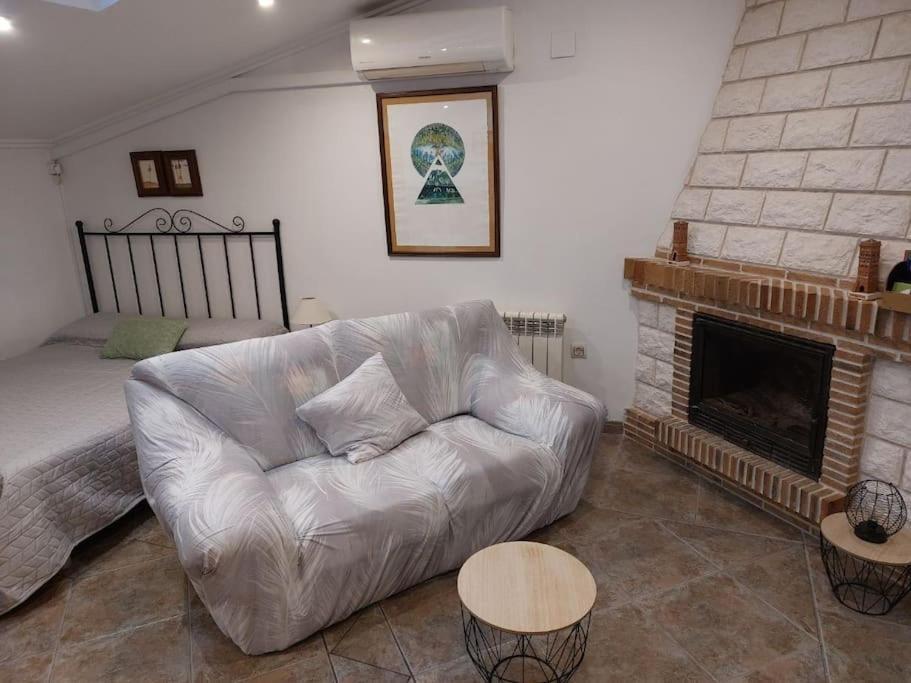 Ferienwohnung La Buhardilla. Aparcamiento Exterior Privado Teruel Exterior foto