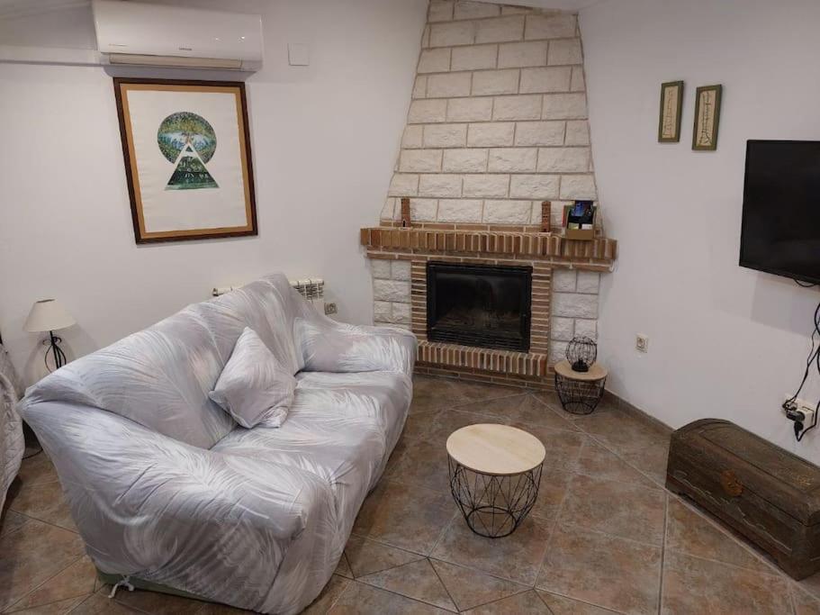 Ferienwohnung La Buhardilla. Aparcamiento Exterior Privado Teruel Exterior foto