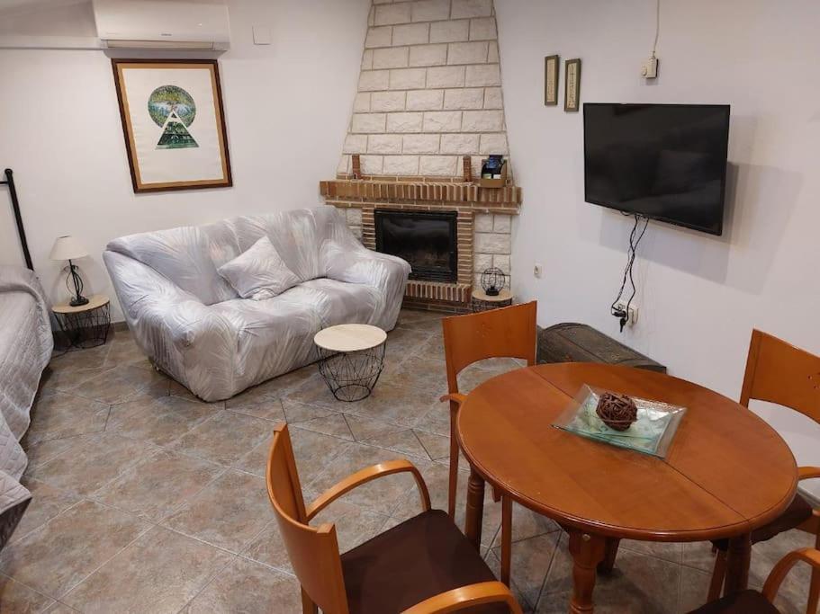 Ferienwohnung La Buhardilla. Aparcamiento Exterior Privado Teruel Exterior foto
