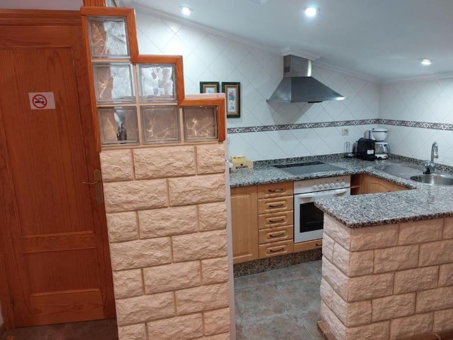 Ferienwohnung La Buhardilla. Aparcamiento Exterior Privado Teruel Exterior foto