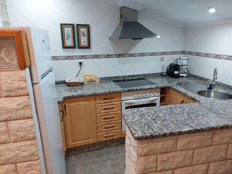 Ferienwohnung La Buhardilla. Aparcamiento Exterior Privado Teruel Exterior foto